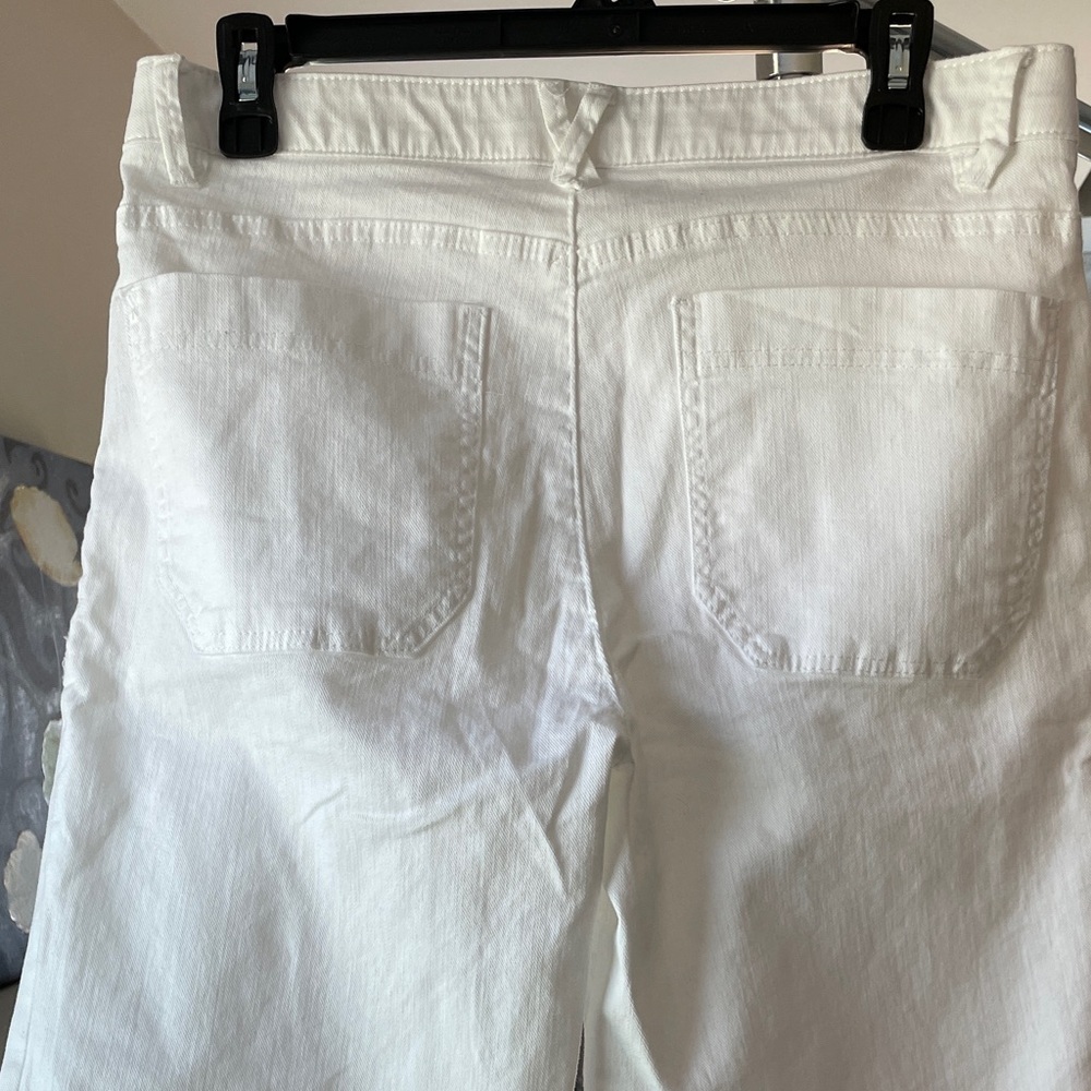 NWT Democracy White Flare Crop Jeans - Picture 3 of 3